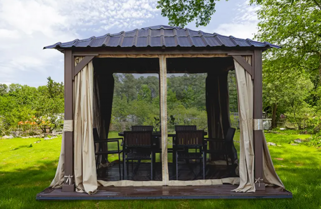 Outdoor Pergola Designs: Transform Your Outdoor Living Space