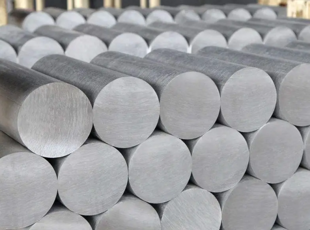 The Comprehensive Guide to Aluminum Rods: Manufacturing, Applications, and Advantages